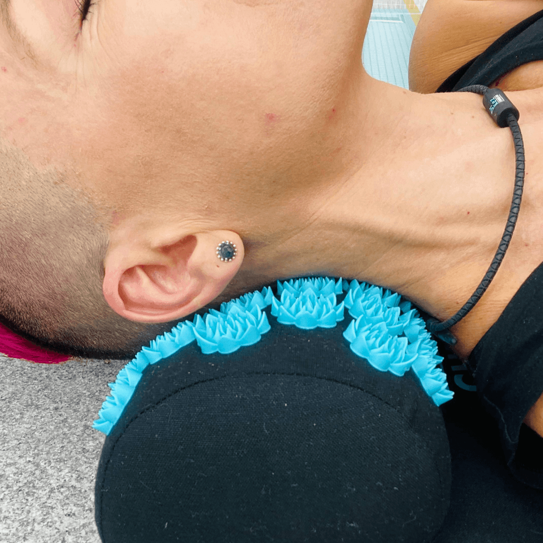 Acupressure Mat with PILLOW & Carry Bag - Dr Kez Chirolab