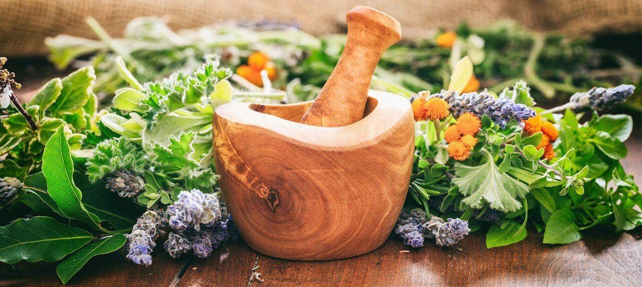 Investigating the Effectiveness of the Types of Herbal Medicine: What Does the Evidence Suggest? - Dr Kez Chirolab 
